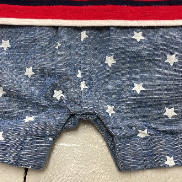 Baby Gap Boys Onesie Romper Stars and Stripes 0-3 months - Picture 3 of 4